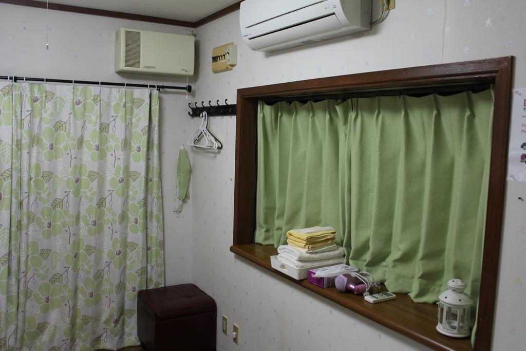 Guest House Kona Chatan Exterior photo