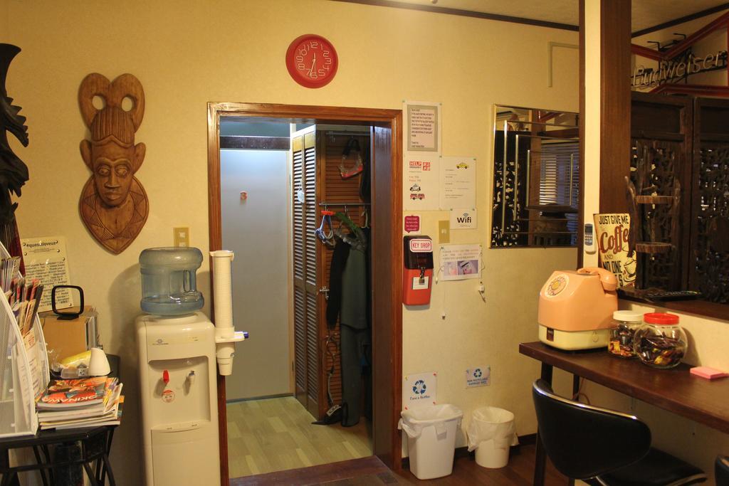 Guest House Kona Chatan Exterior photo
