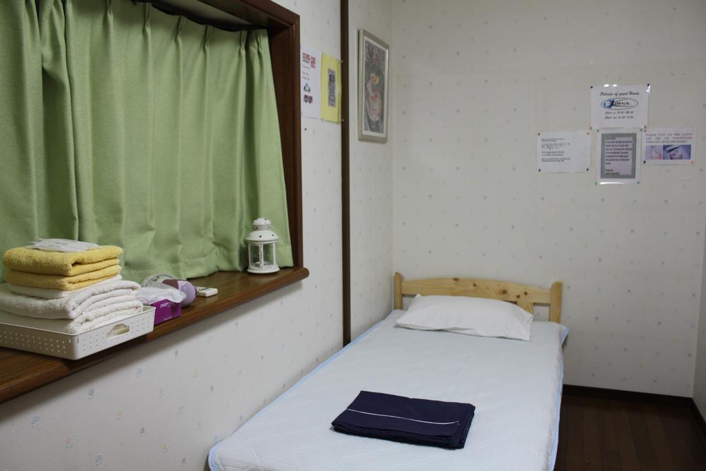 Guest House Kona Chatan Exterior photo