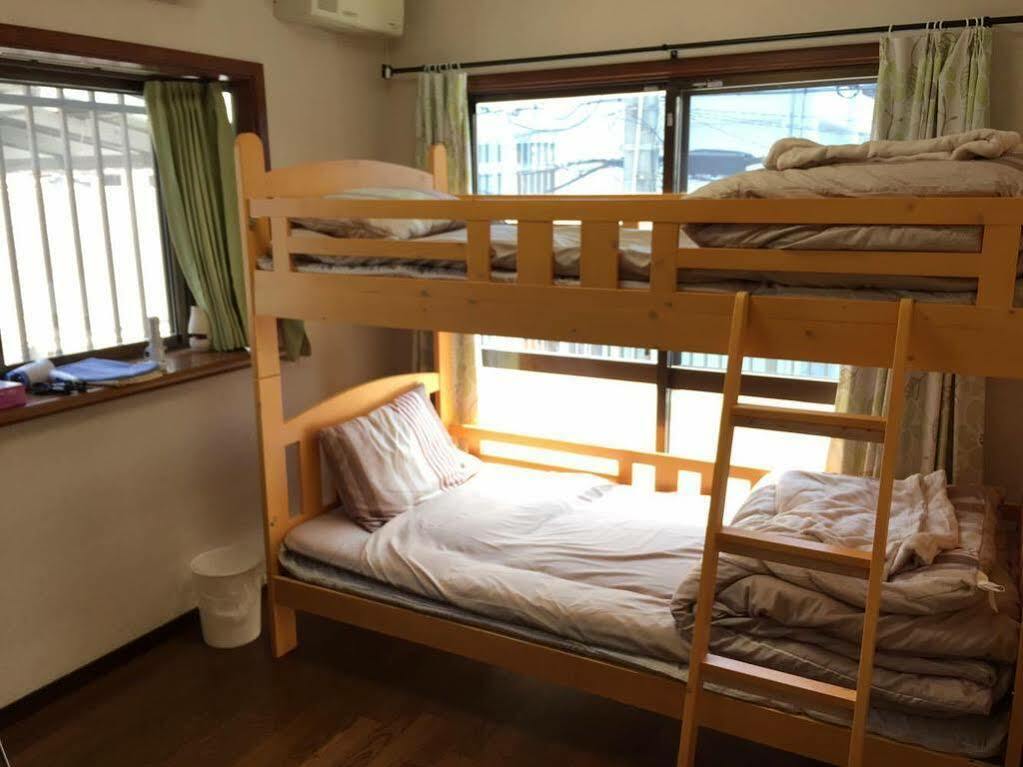 Guest House Kona Chatan Exterior photo